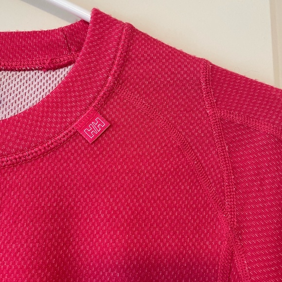 Helly Hansen Merino Wool under layer - Picture 2 of 5